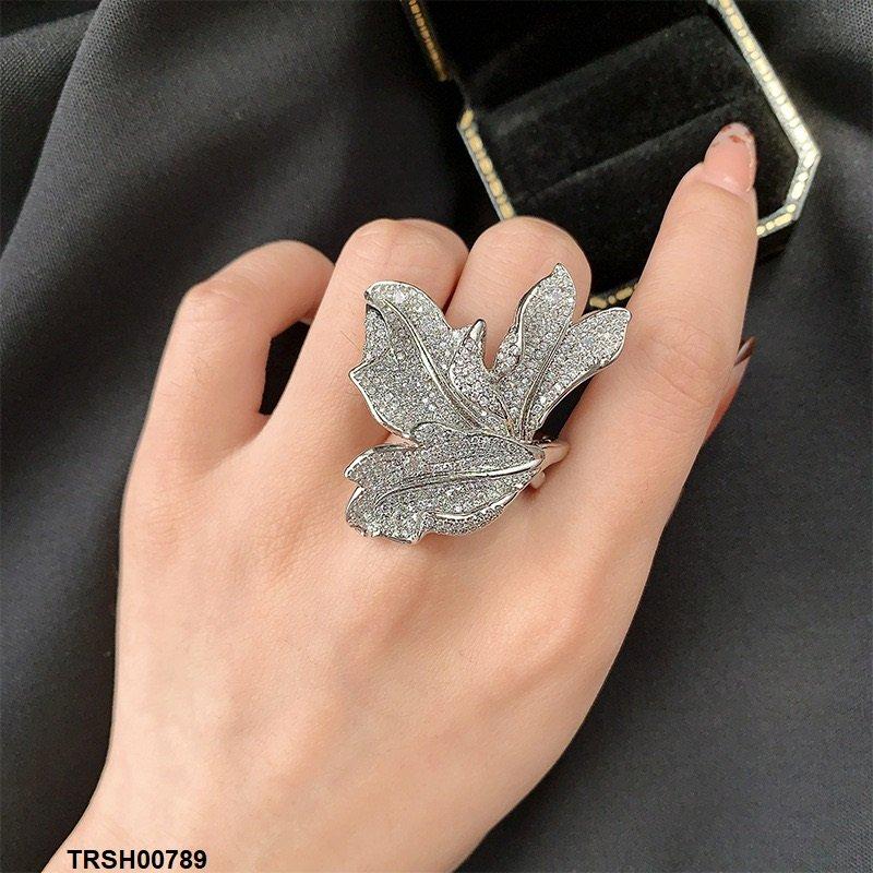 Imp Leaf Zircon Ring Adjustable