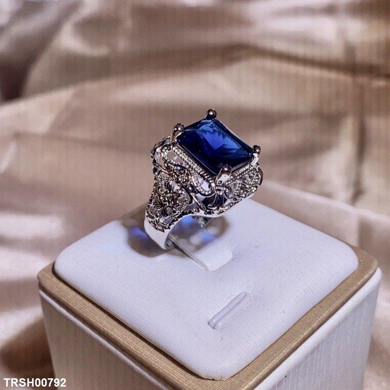 Square Zircon Ring