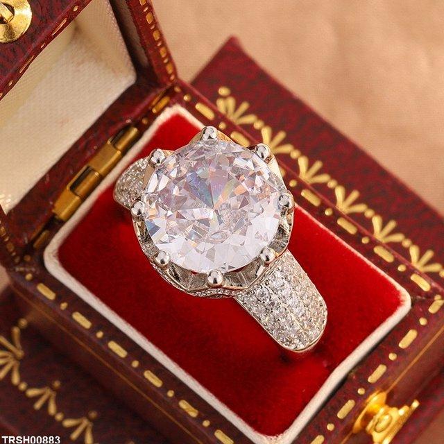 Round Cut Crown Zircon Ring