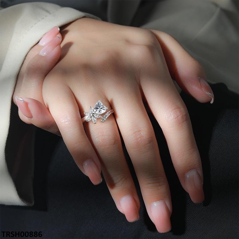 Heart/Flower Zircon Ring Adjustable