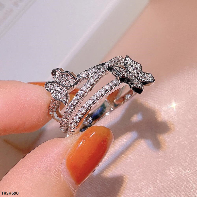 Double Butterfly Ring